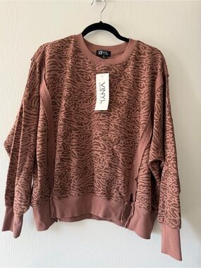 NWT - VINYL ICON Brown/Tan Animal Print Pullover Sweatshirt
